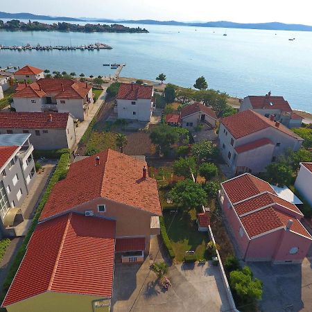 Apartmani Dane Sukošan Eksteriør billede